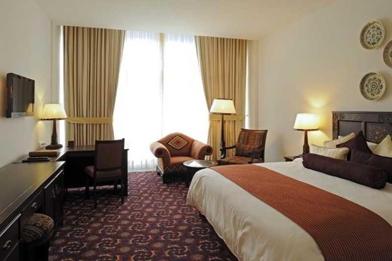 Dushanbe Serena Hotel Phòng bức ảnh