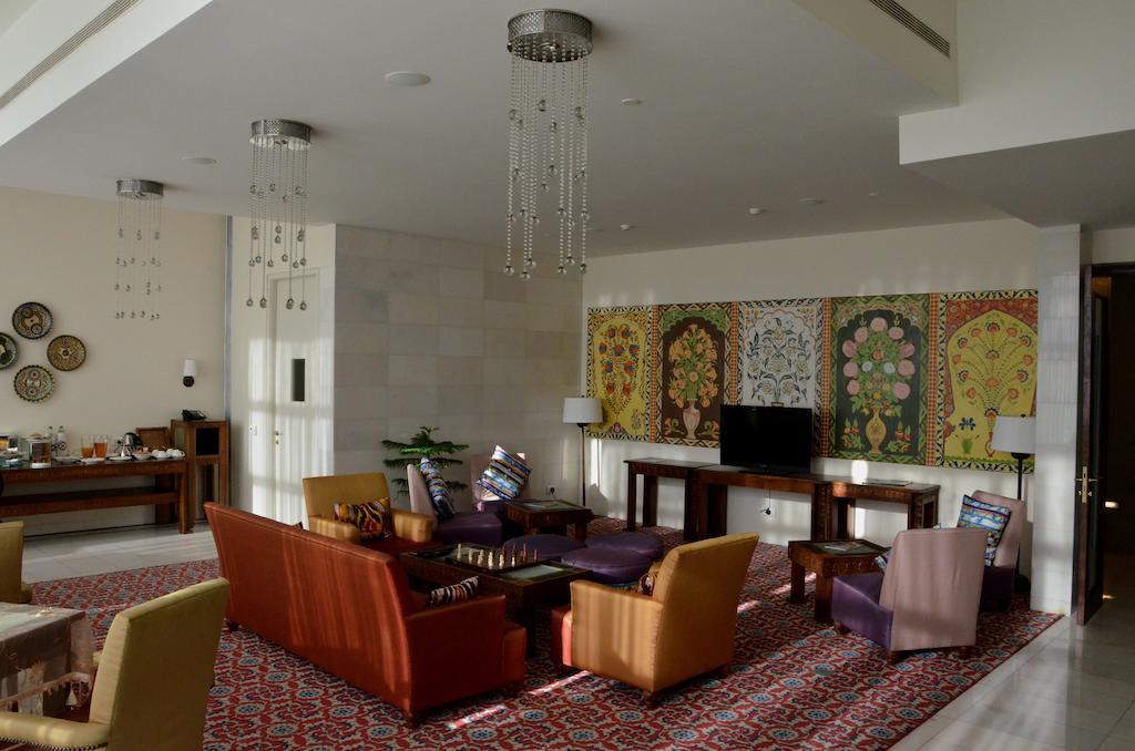 Dushanbe Serena Hotel Ngoại thất bức ảnh