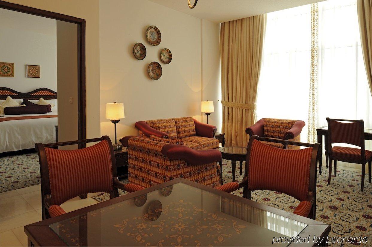 Dushanbe Serena Hotel Phòng bức ảnh