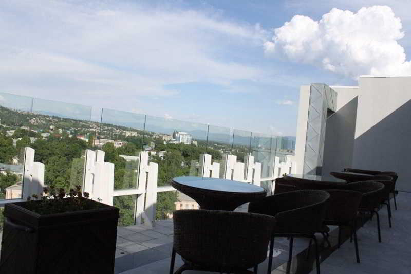 Dushanbe Serena Hotel Ngoại thất bức ảnh