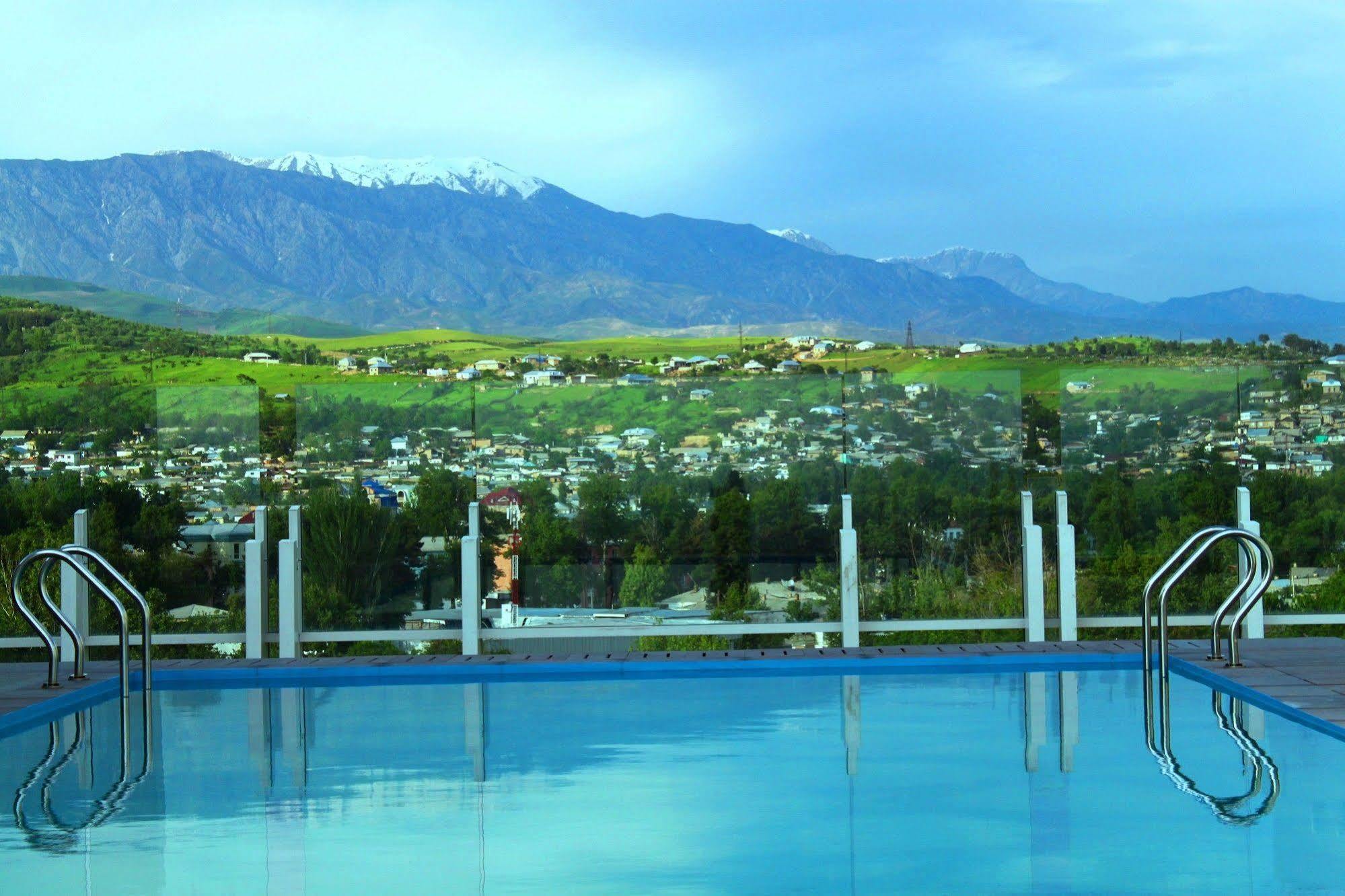 Dushanbe Serena Hotel Ngoại thất bức ảnh